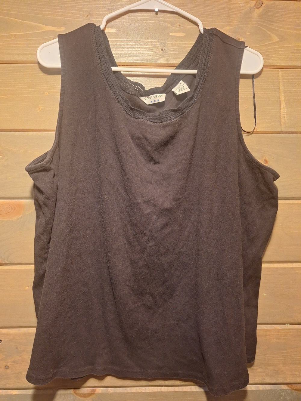 Covington Women’s Black Tank Top Crew Neck Sleeveless
